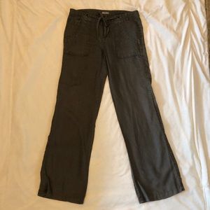 Joie Women’s Sz 6  100% Linen fatigue green pants.